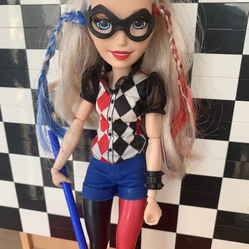 Mattel lança boneca Arlequina - Jornal da Orla