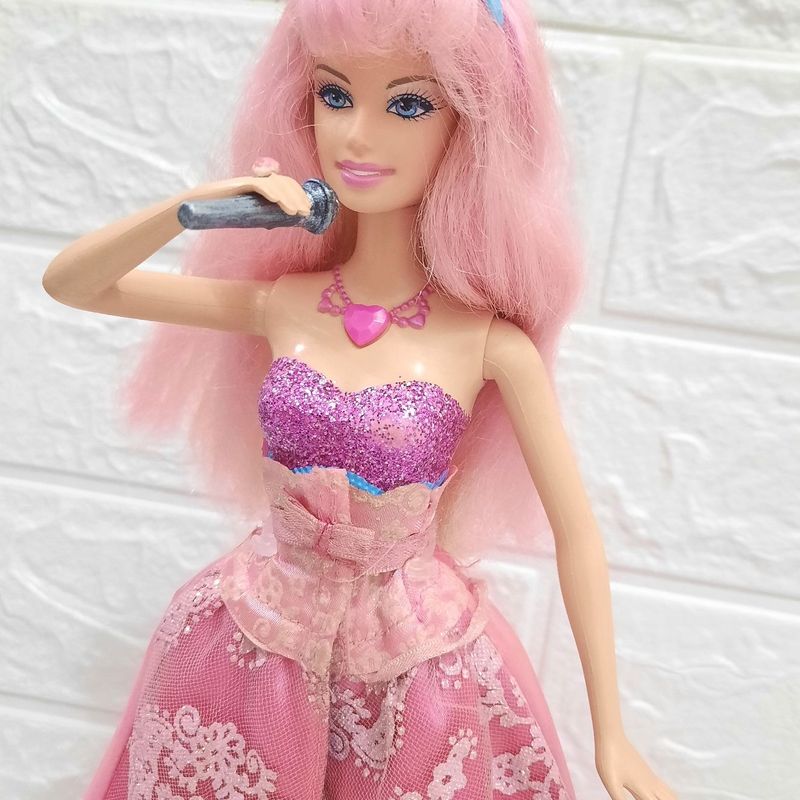 Barbie a Princesa Pop Star ( Canta 2 Músicas ), Brinquedo Barbie Usado  91362588