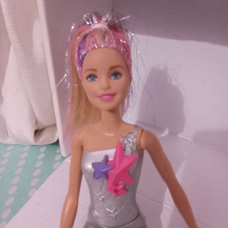 Boneca Barbie Barbie Aventuras Boneca Barbie Aventura Nas Estrelas - Main Image