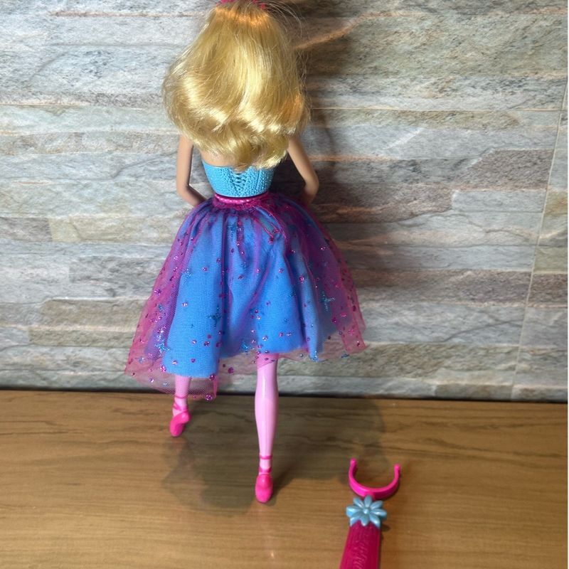 Boneca Barbie Bailarina Giros Magicos Pirueta Dance Spin Ballerina 2015 Mattel Brinquedo Mattel Usado 101107314 enjoei