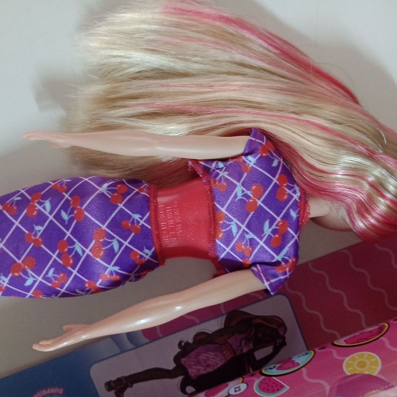 Barbie Color Reveal Boneca Série de Frutas Doces 