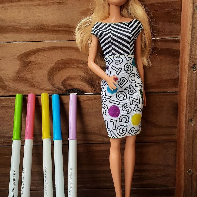 Barbie crayola 2024