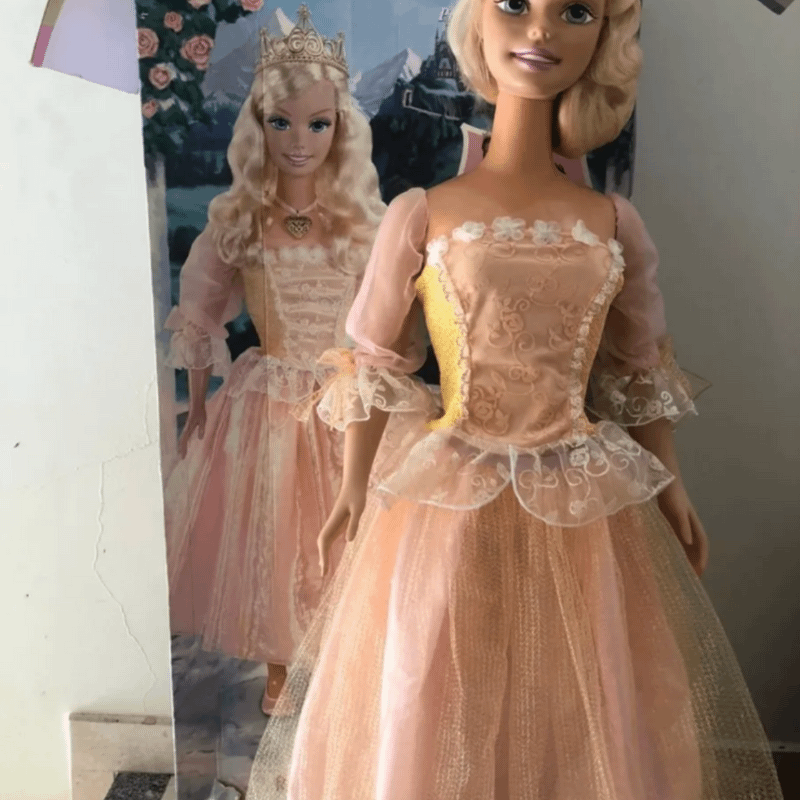 Barbie 1 metro online