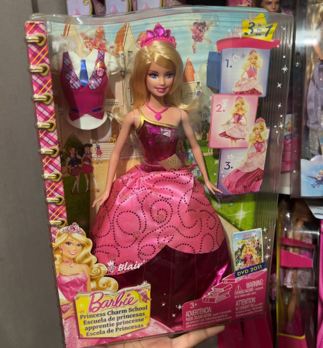 Boneca Barbie Escola de Princesas - Blair | Brinquedo Barbie Nunca ...