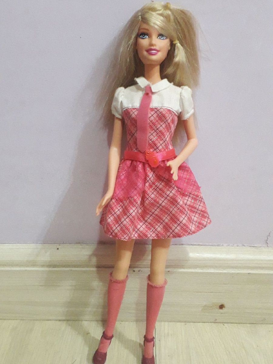 Pack Barbie: Escola de Princesas + Magia da Moda