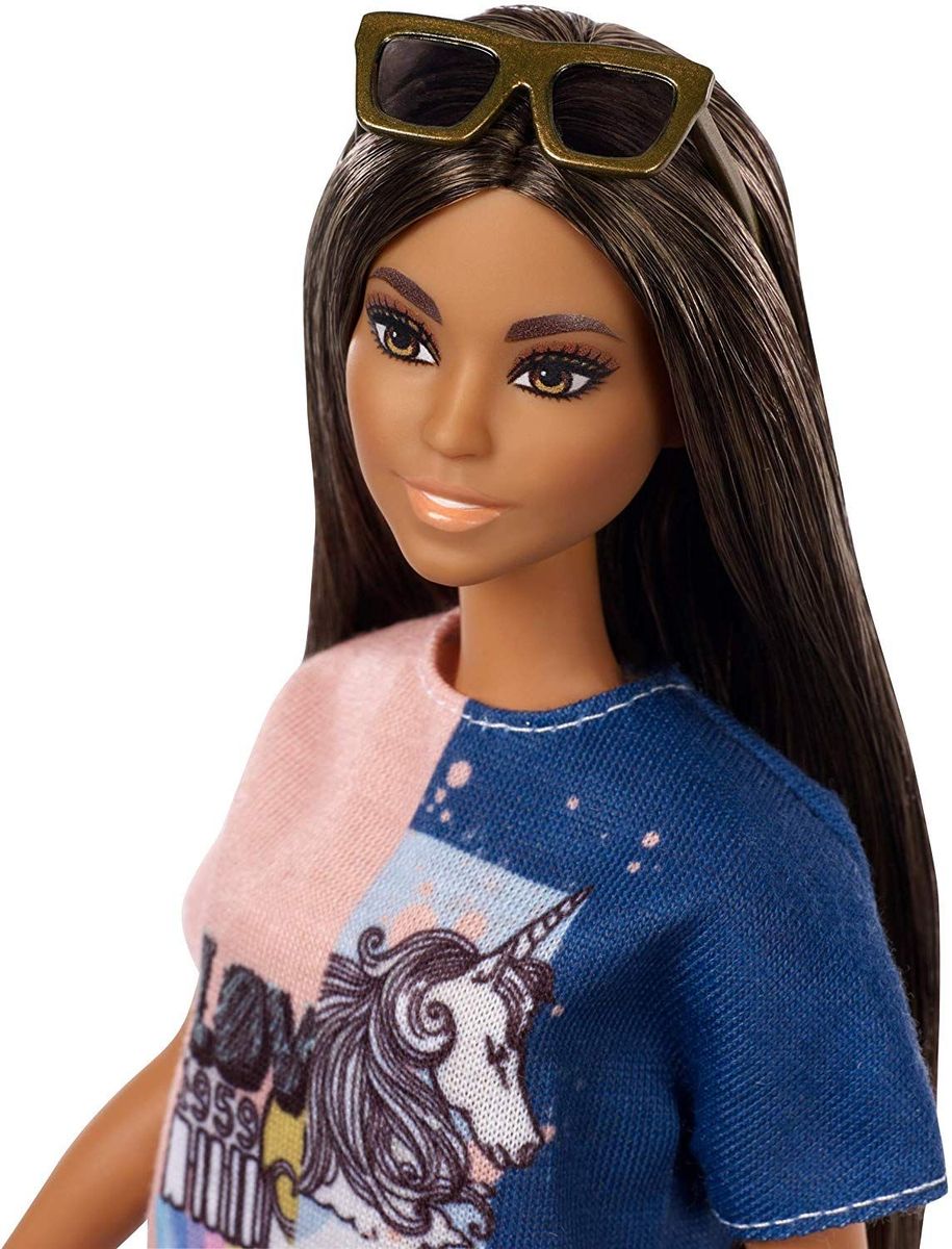 Barbie - Boneca caucasiana com cabelo extra longo, roupa e