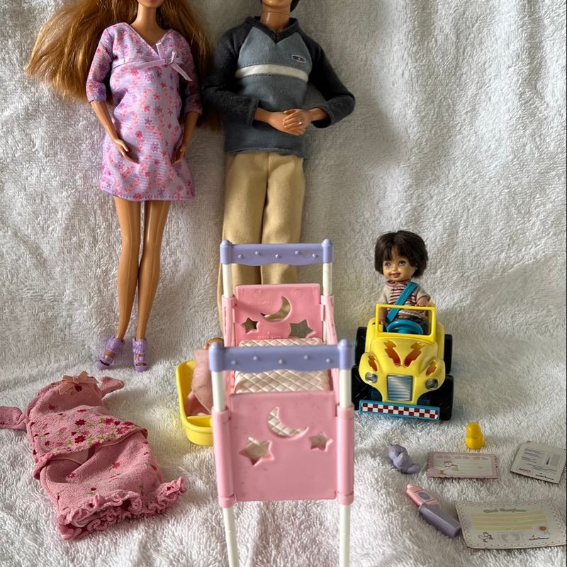 Boneca Barbie Midge Gravida Happy Familly Medindo 30x10, 2002 Mattel. -  CASA CURIA E FELDMAN
