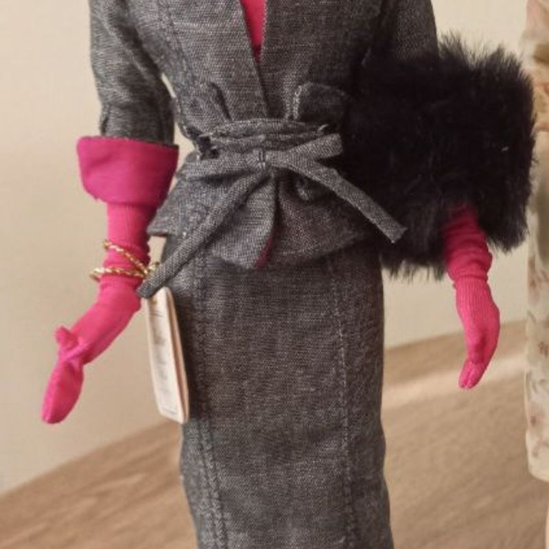 Lot - BFMC MUFFY ROBERTS BARBIE w/ Silkstone body. She is wearing a