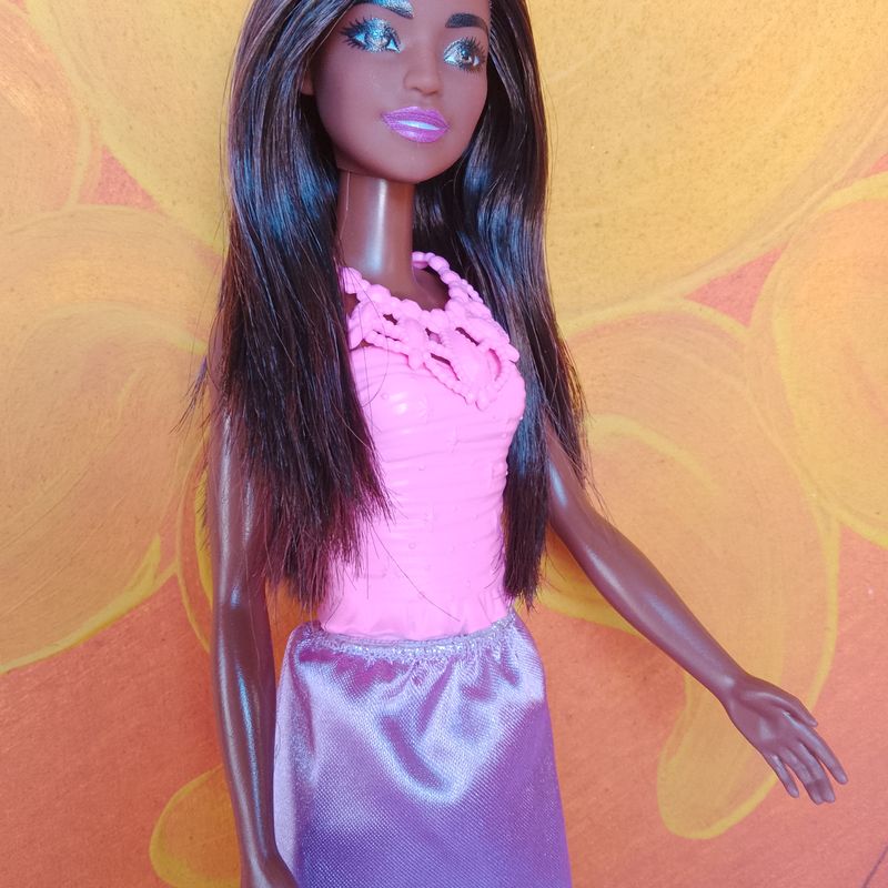 Boneca barbie negra niki