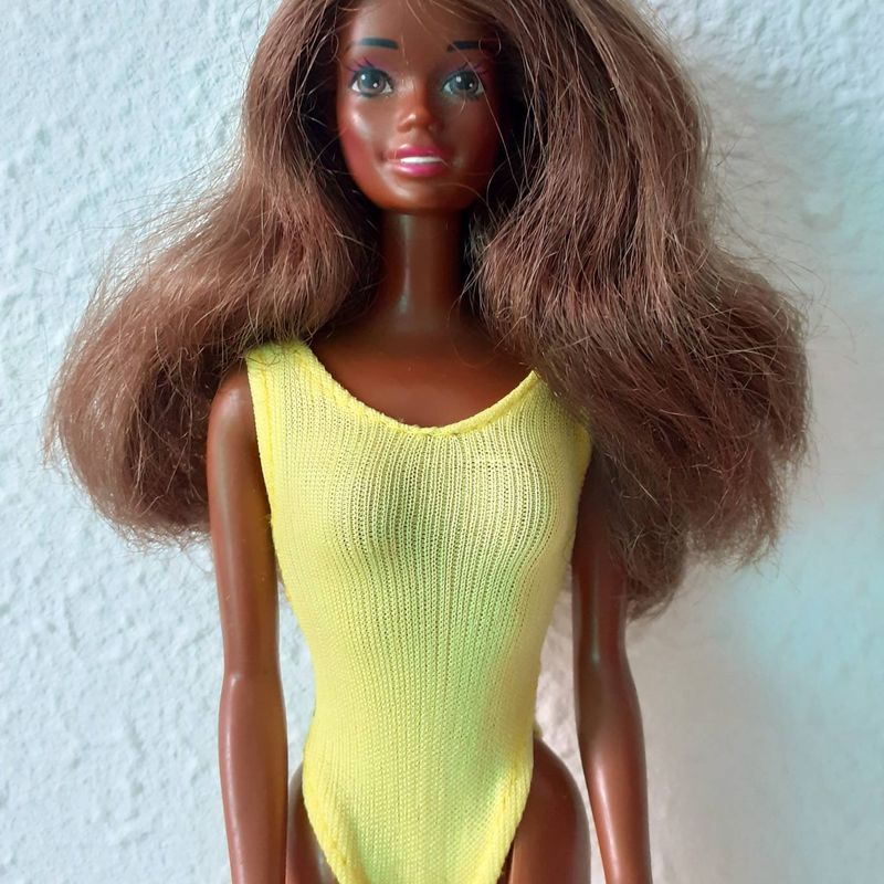 Bonecas Da Barbie Negra Usada