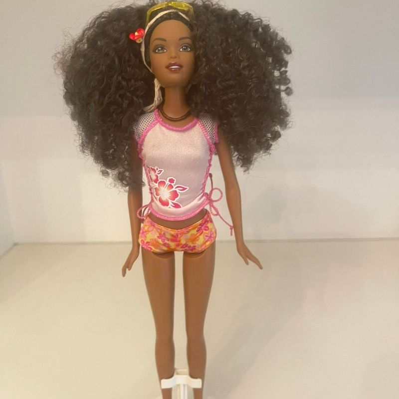 Boneca Barbie Fashionistas Closet De Luxo Mattel Original