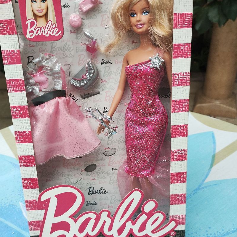 Carrefour barbie store