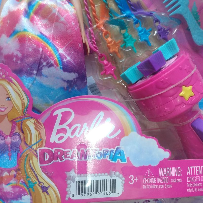 Boneca Barbie Princesa Dreamtopia Tranças Mágicas, com cabelo