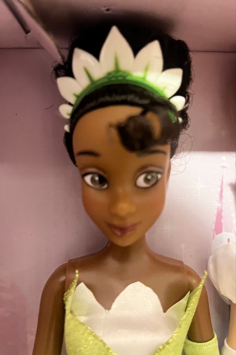 Boneca Barbie Tiana Disney Store Cacareco Disney Nunca Usado 86704492