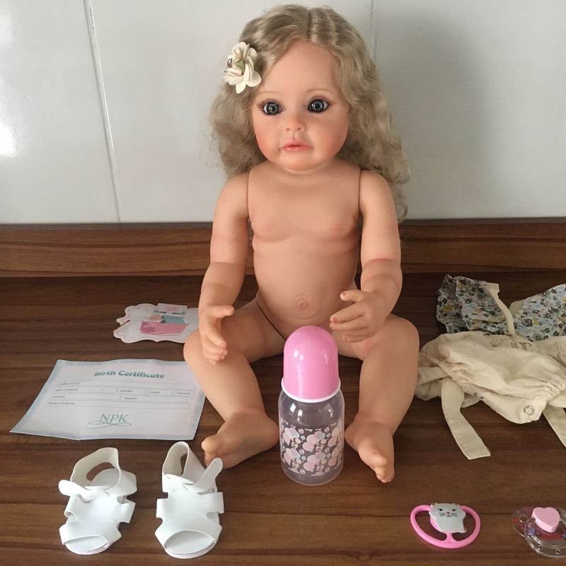 boneca bebê reborn realista menino corpo silicone 55cm npk