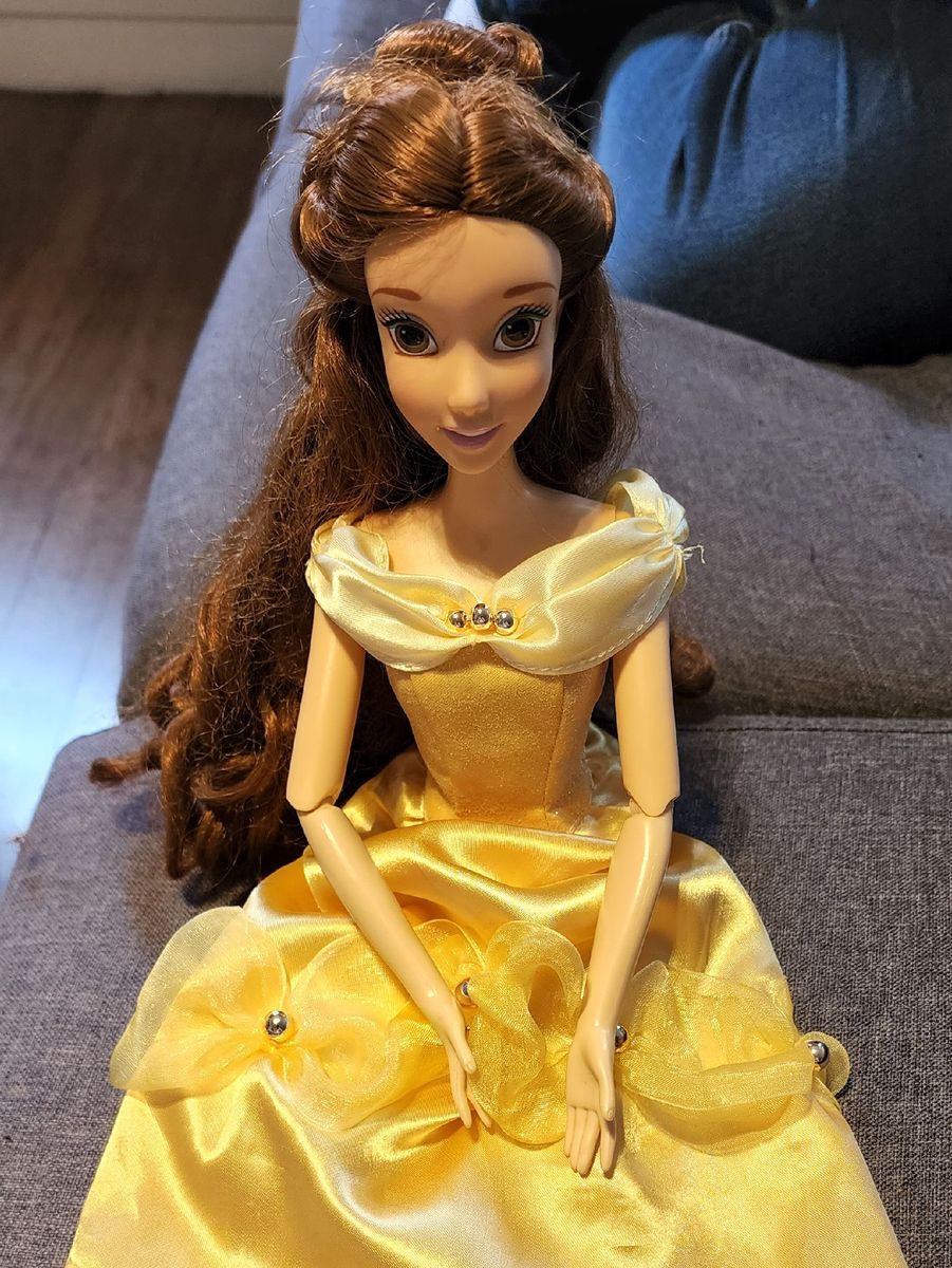 Boneca Bela e a Fera Disney Store Deluxe Brinquedo Disney Usado 75985287 enjoei