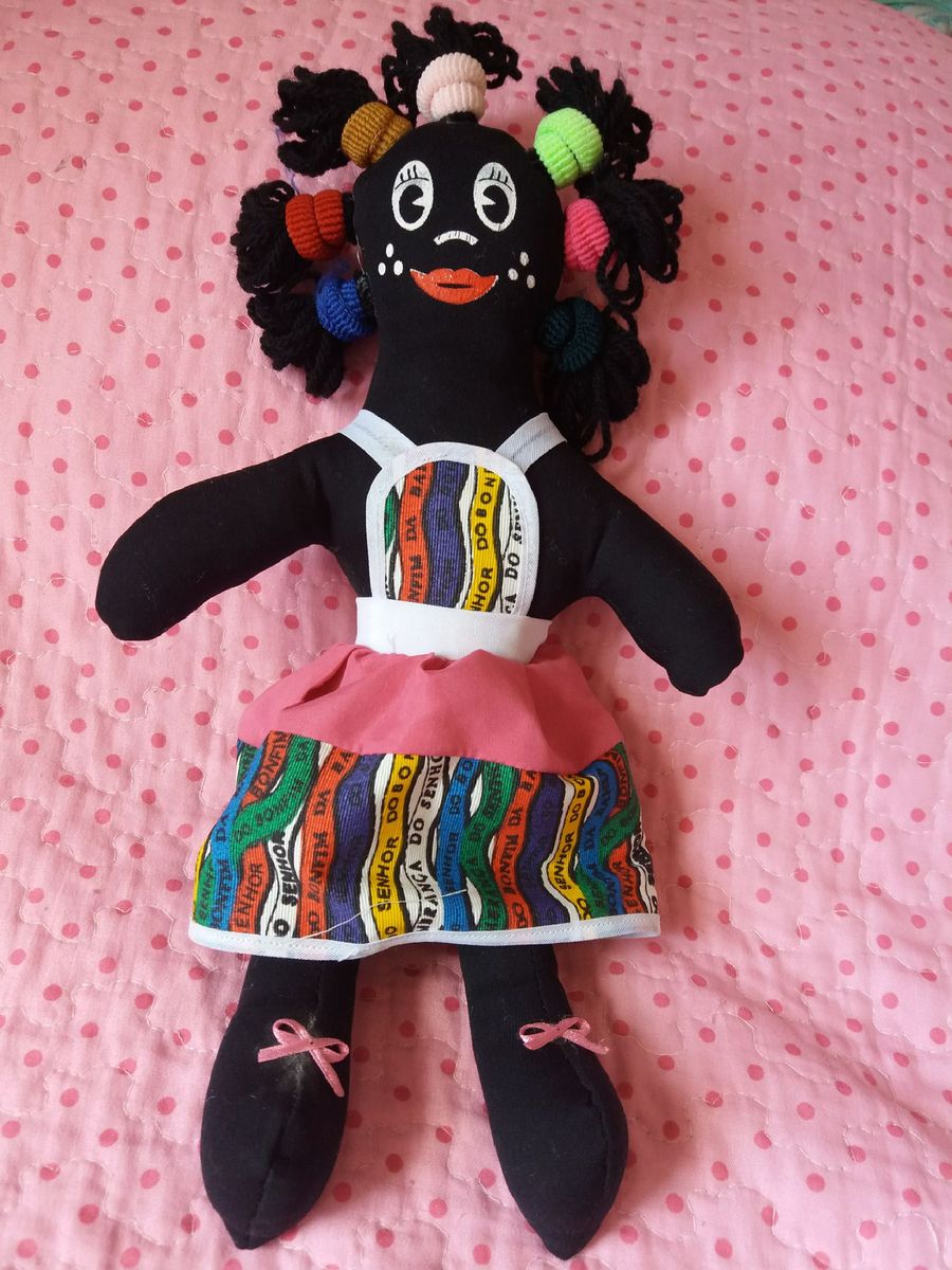 boneca preta de macumba