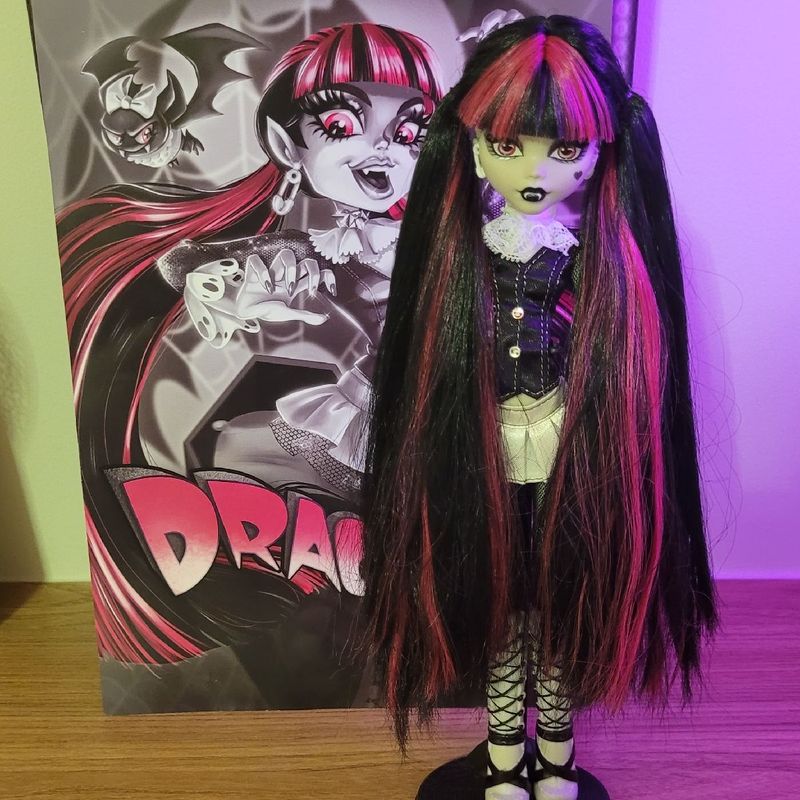 Boneca Monster High Draculaura 2022 - MATTEL - REEL DRAMA - Bonecas -  Magazine Luiza