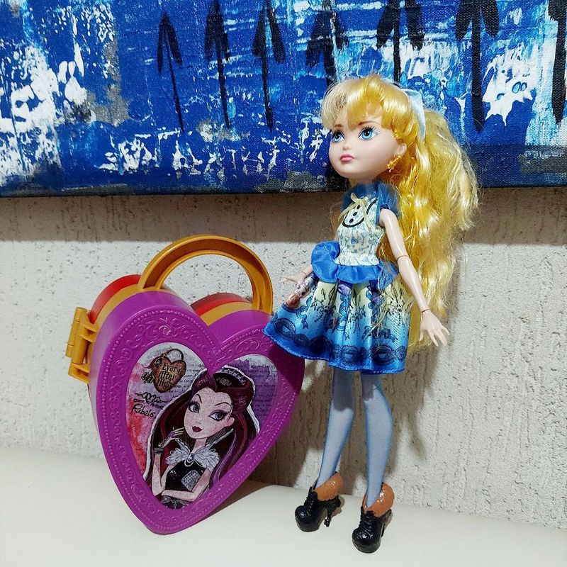 Boneca Ever After High Blondie Lockes Ano 2014 - Mattel no Shoptime