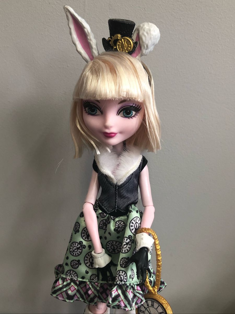 Poupée Ever After High – Bunny Blanc – Mattel Collector