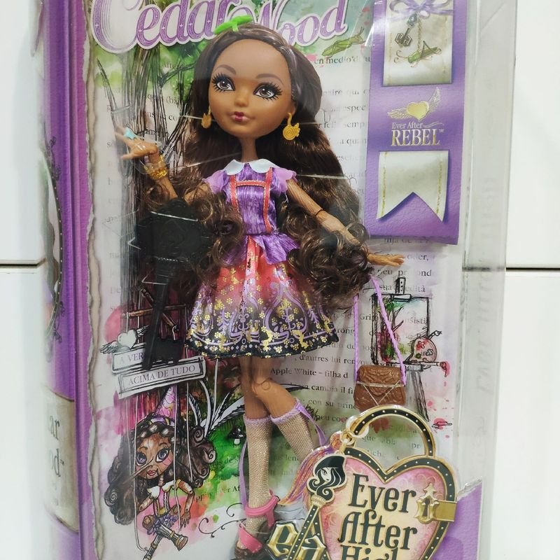 Boneca ever after high (monster high) - cedar wood - festa da