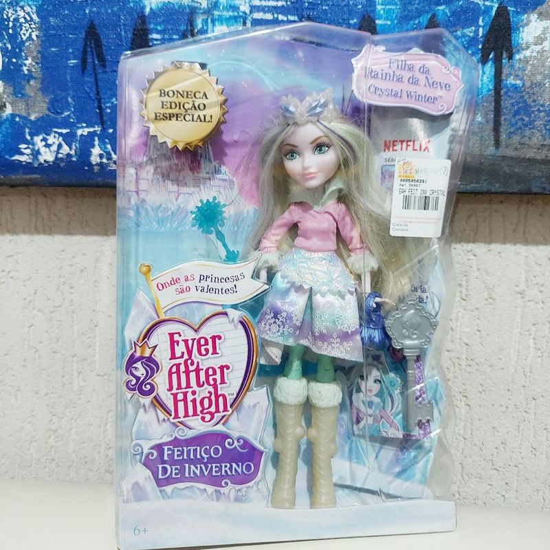 Boneca Ever After High Feitiço de Inverno Crystal Winter Mattel