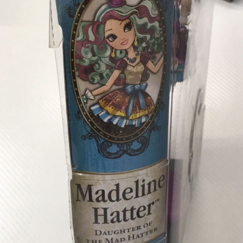 Madeline Hatter (filha do Chapeleiro Maluco) Ever After High | Brinquedo  Ever After High Nunca Usado 89482258 | enjoei