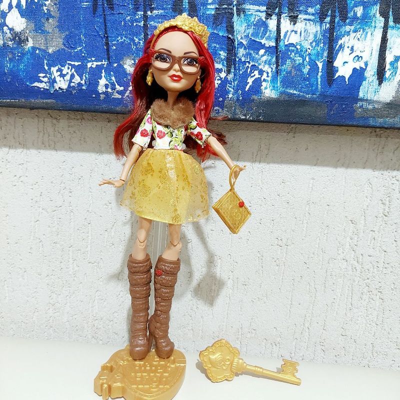 Boneca Ever After High Rosabella Beauty - Mattel 2012