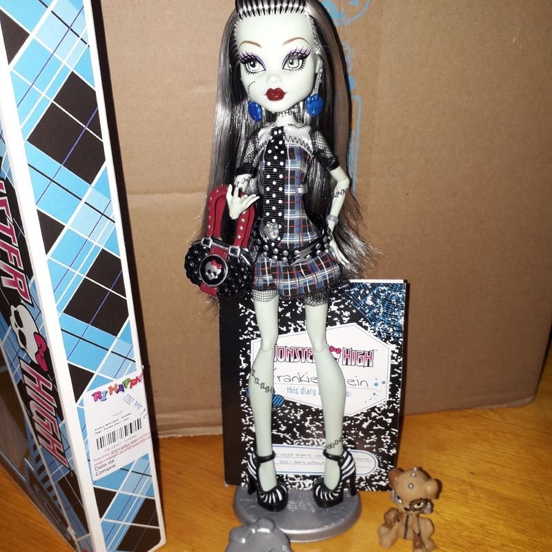 Boneca Monster High Frankie Stein | Brinquedo Mattel Usado 42967323 | enjoei