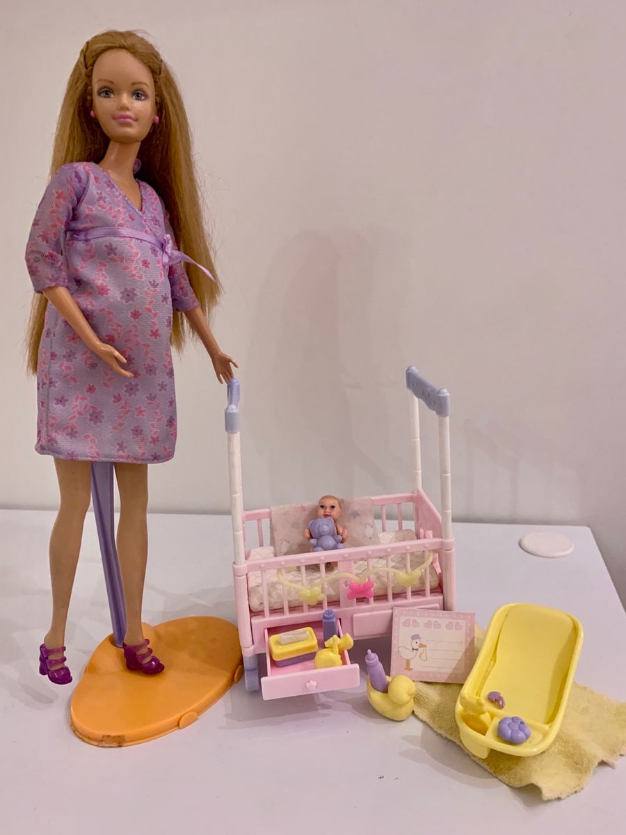 Boneca Barbie Midge Happy Family Mattel grávida com barriga bebê e quarto  completo com acessórios