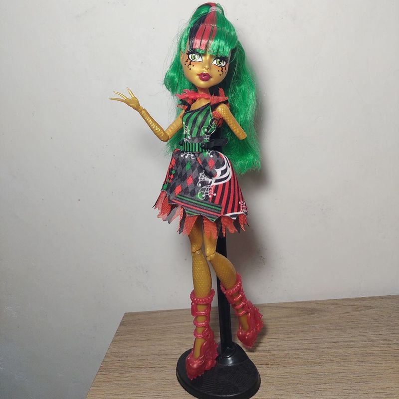 Mattel Monster High Freak Du high quality Chic Jinafire Long Doll