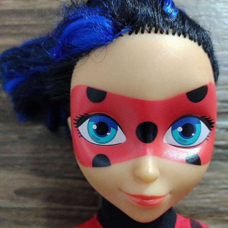 Boneca Miraculous LadyBug 50cm