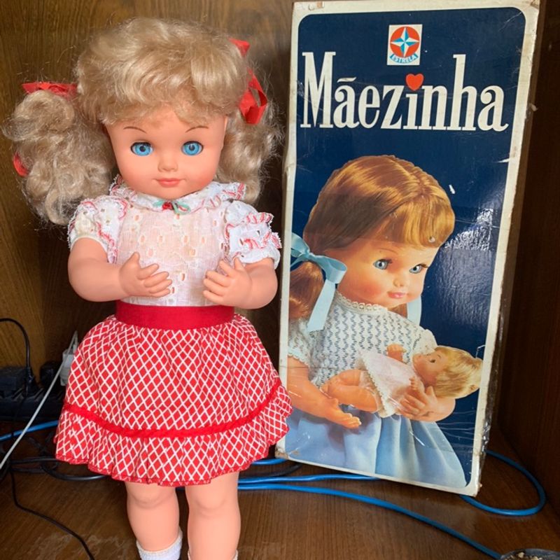 Boneca Mãezinha Estrela Boneca Mãezinha Estrela R$ 360 00