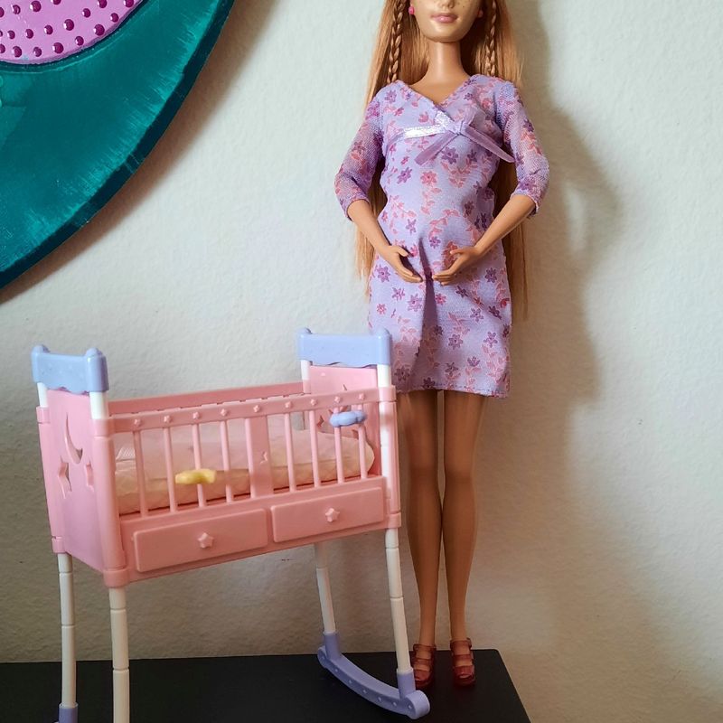 Boneca Grávida Midge Barbie Happy Family Mattel 2003 + Berço (Item  Colecionador Completo), Brinquedo Barbie Usado 89508301