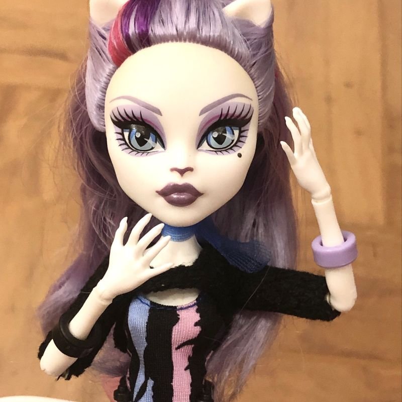 Boneca Monster High - Catrine Demew Scaris em Promoção na Americanas