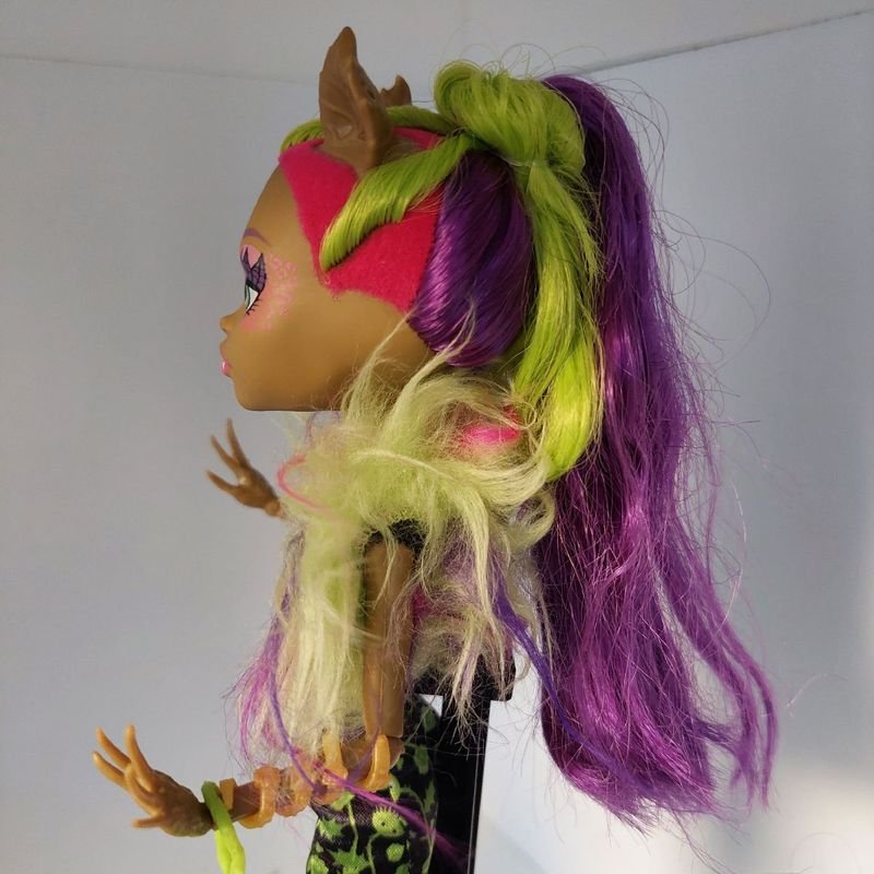 Boneca - Monster High - Danca Dos Monstros - Clawdeen Wolf MATTEL