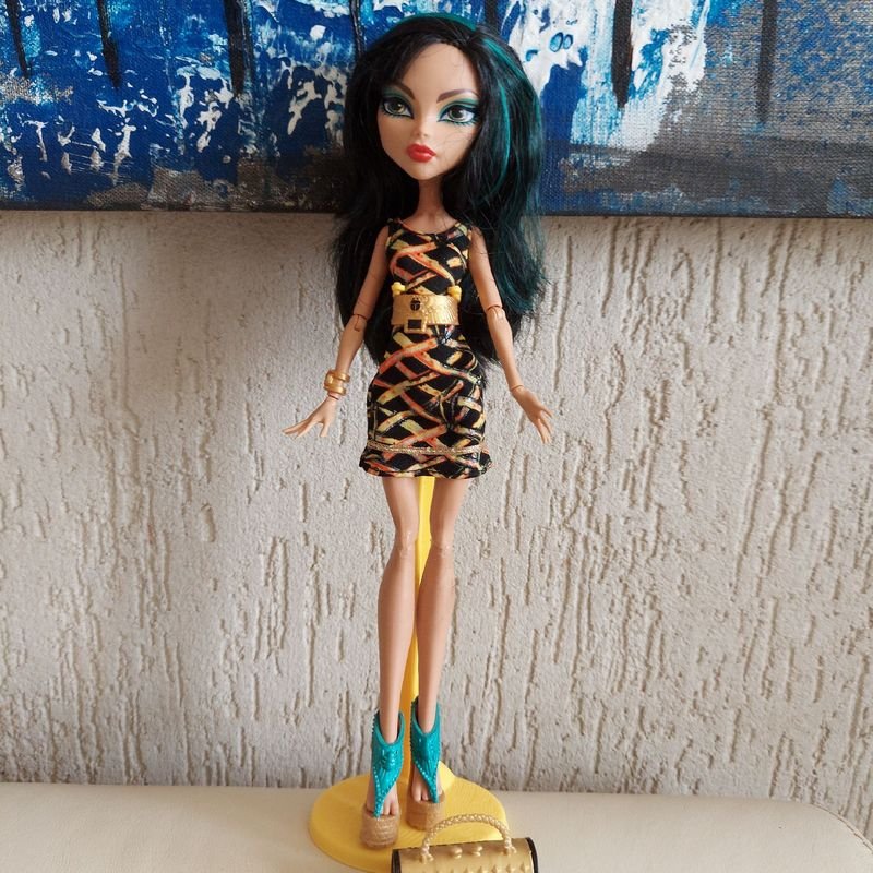 Boneca Monster High Cleo de Nile creepateria nude mattel - Taffy Shop -  Brechó de brinquedos