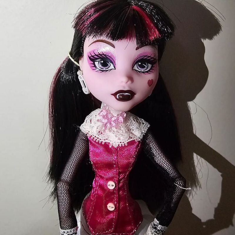 Boneca Monster High Draculaura Brinquedo Monster High Usado 111497625  enjoei