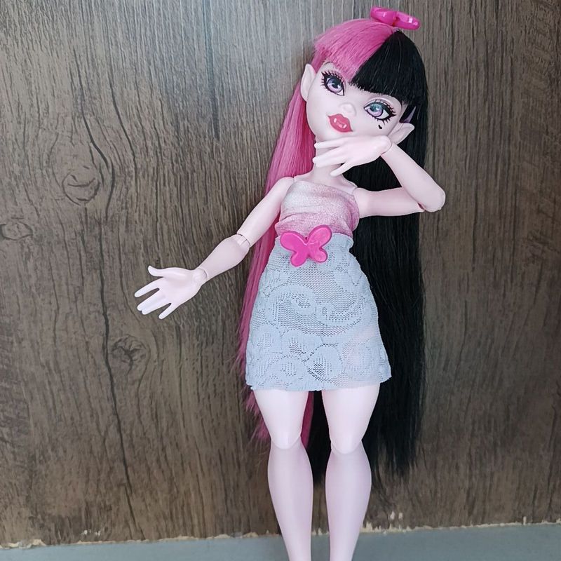 Boneca Monster High Draculaura Básica G3 Lote China Monster High
