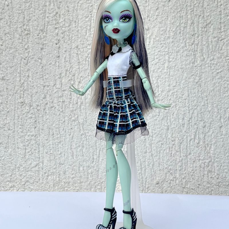 Boneca Monster High Choque Eletrizante Frankie Stein Mattel em