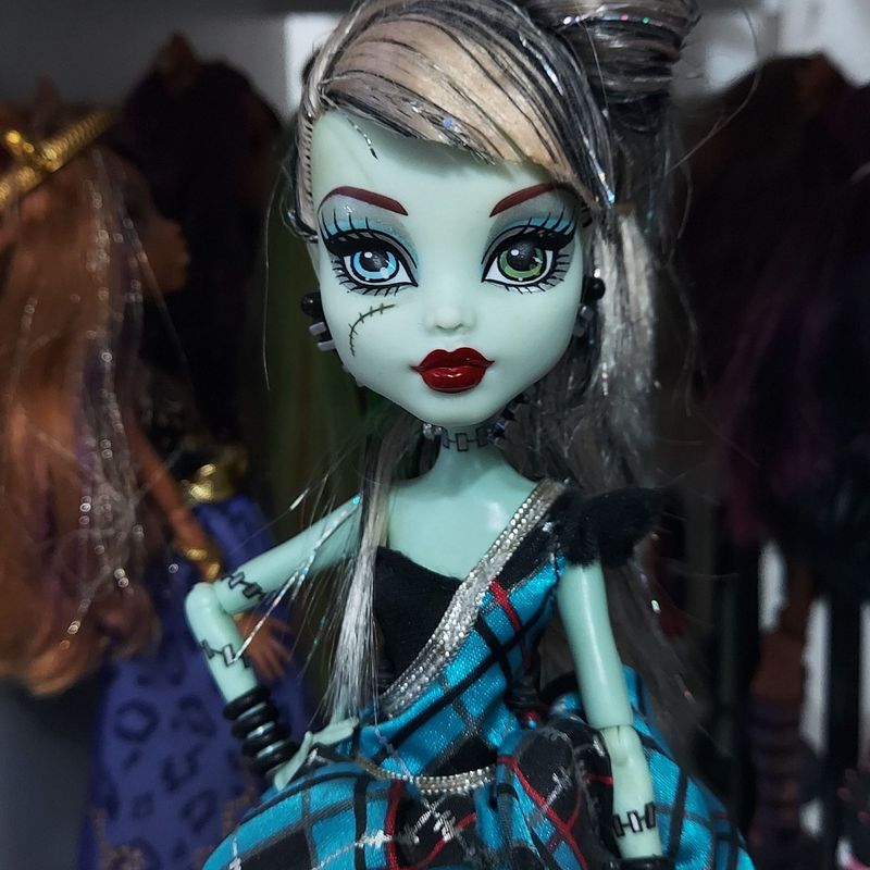 Boneca Monster High Frankie Stein | Brinquedo Mattel Usado 42967323 | enjoei