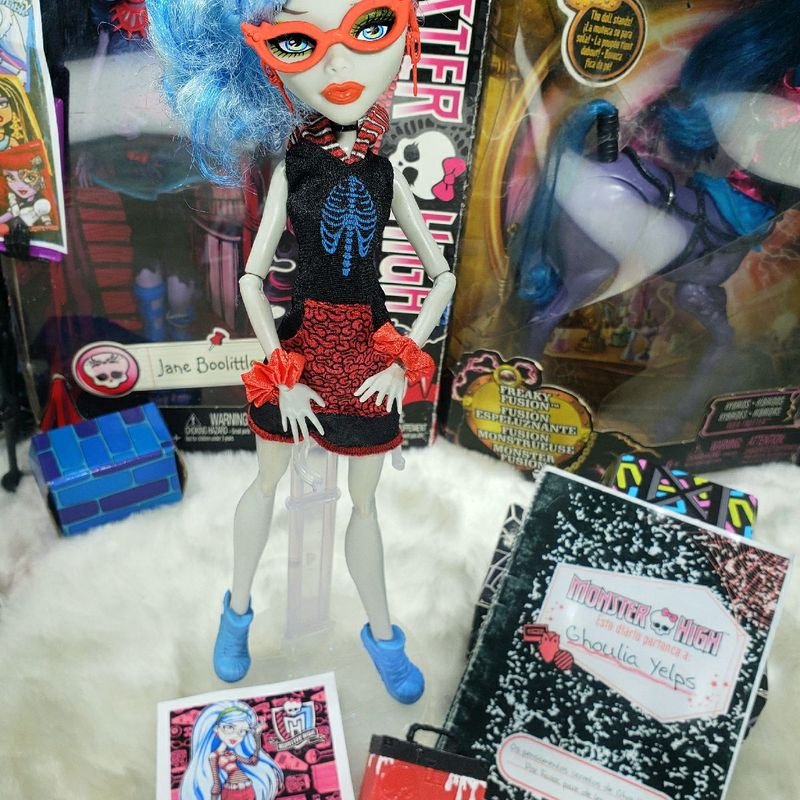 Boneca Monster High G1 Ghoulia Yelps Coleção Skull Shores, Brinquedo Monster  High Usado 84065497