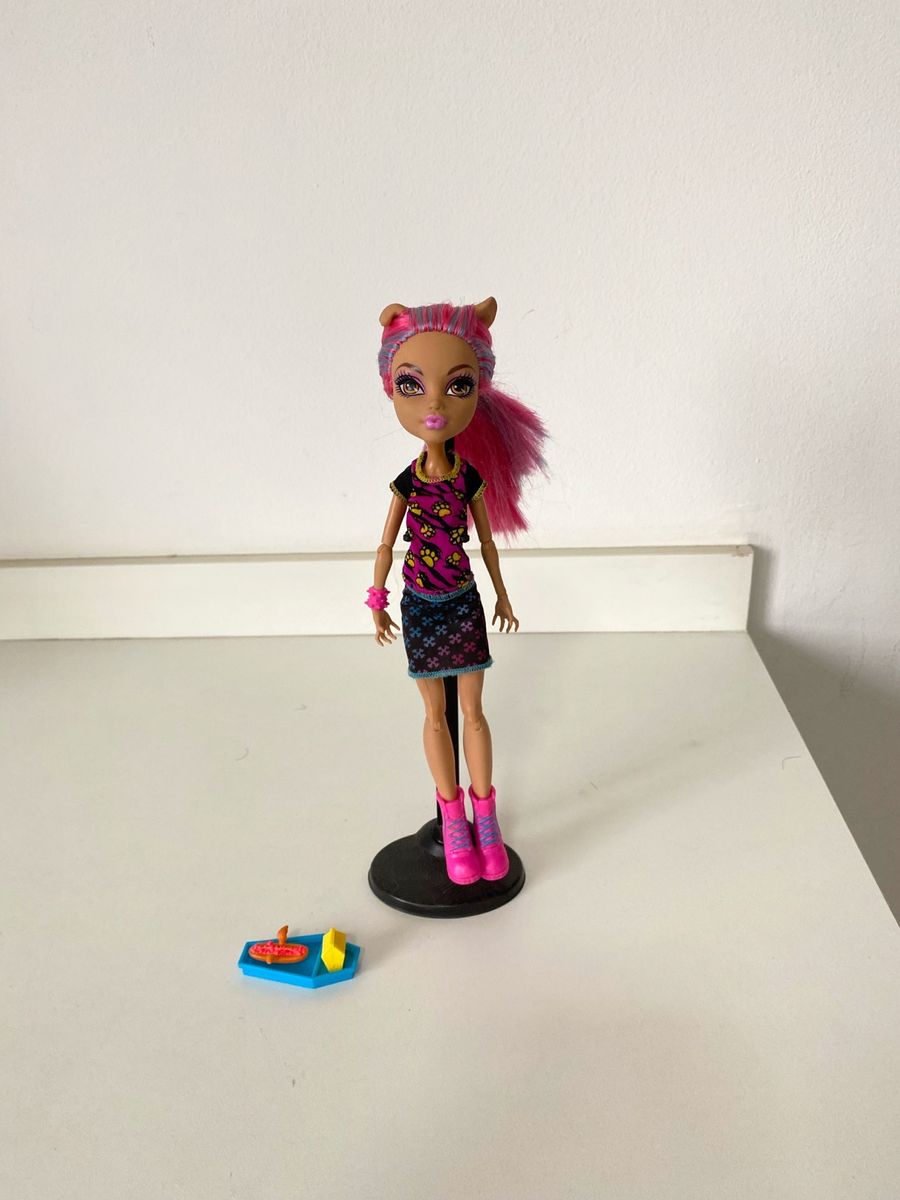 Boneca Monster High Howllen Wolf Mattel