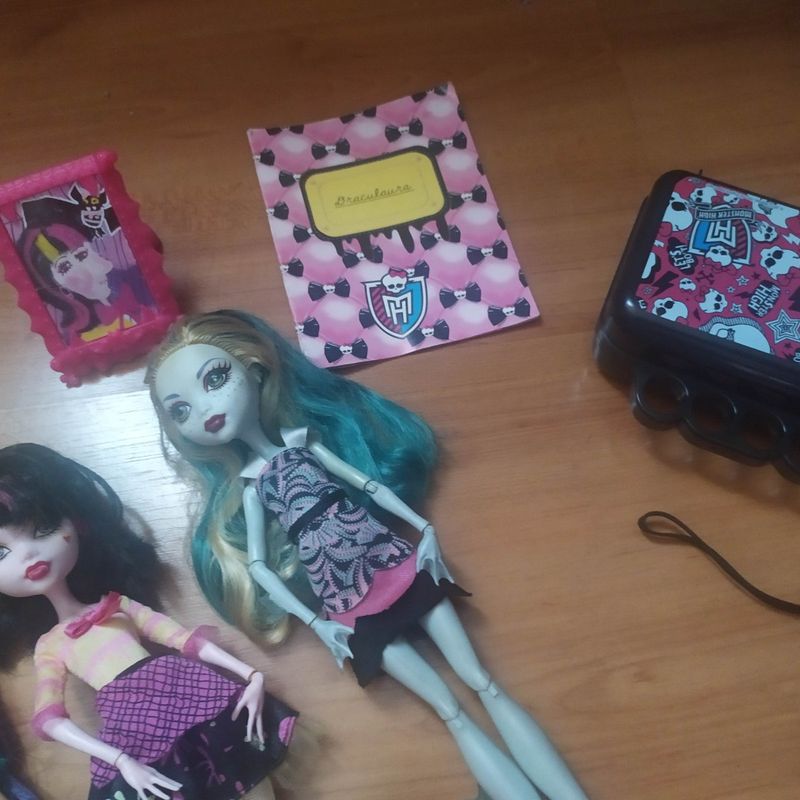 LOTE 03 BONECAS MONSTER HIGH ORIGINAIS .