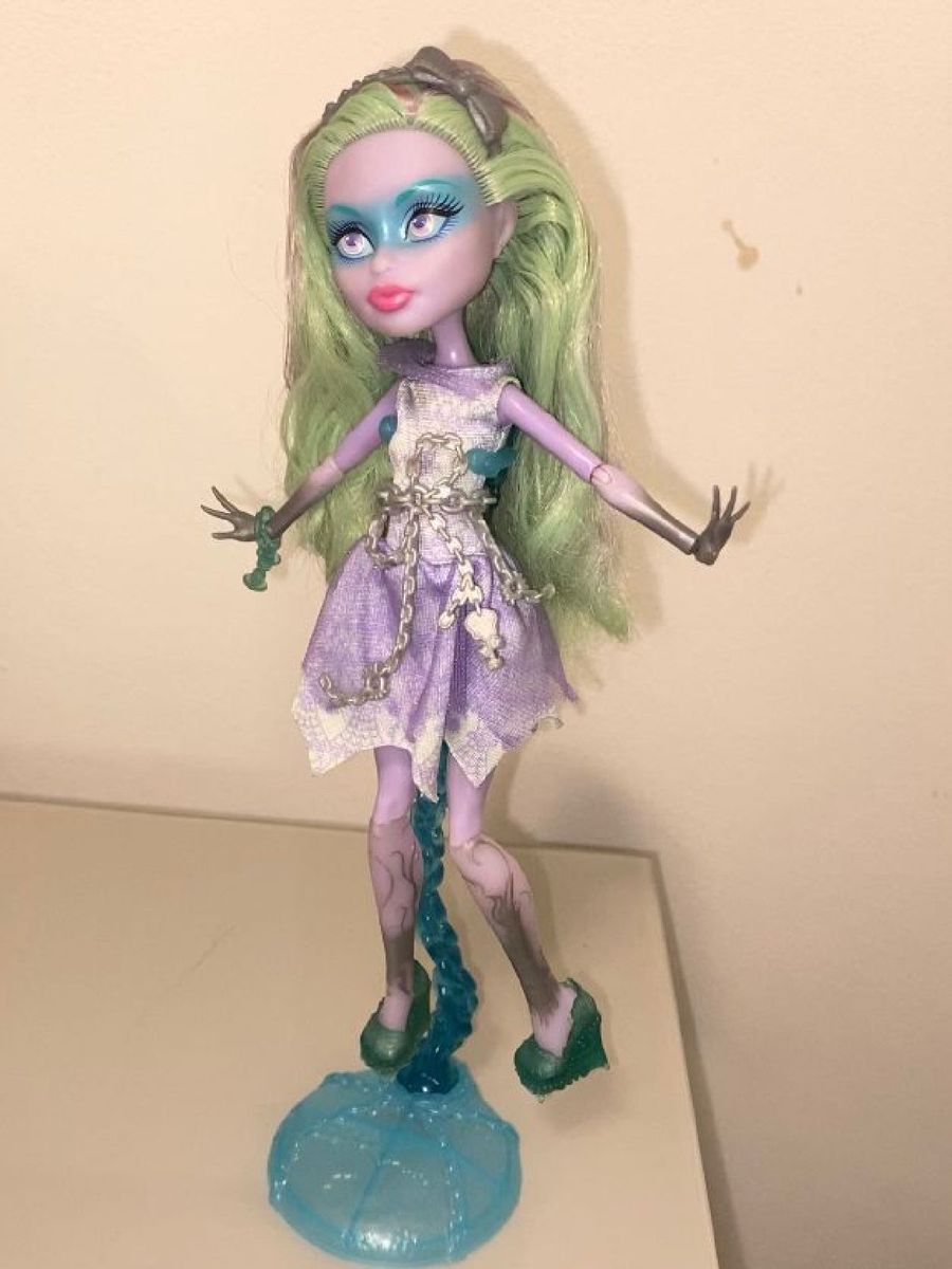 Boneca Monster High Twyla Haunted Brinquedo Mattel Usado Enjoei