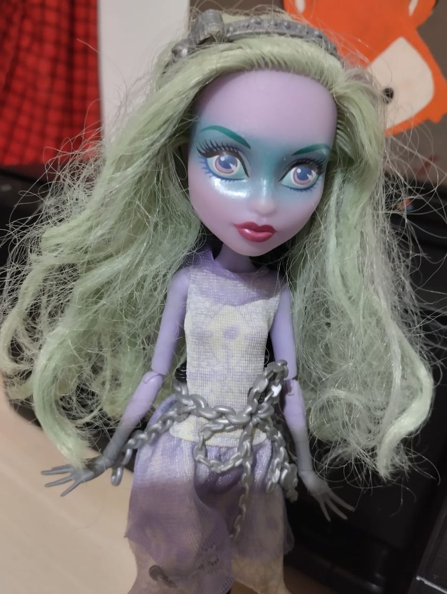 モンスターハイドール HAUNTED  Twyla Monster High Assombrado Twyla Boneca ao Melhor Preço