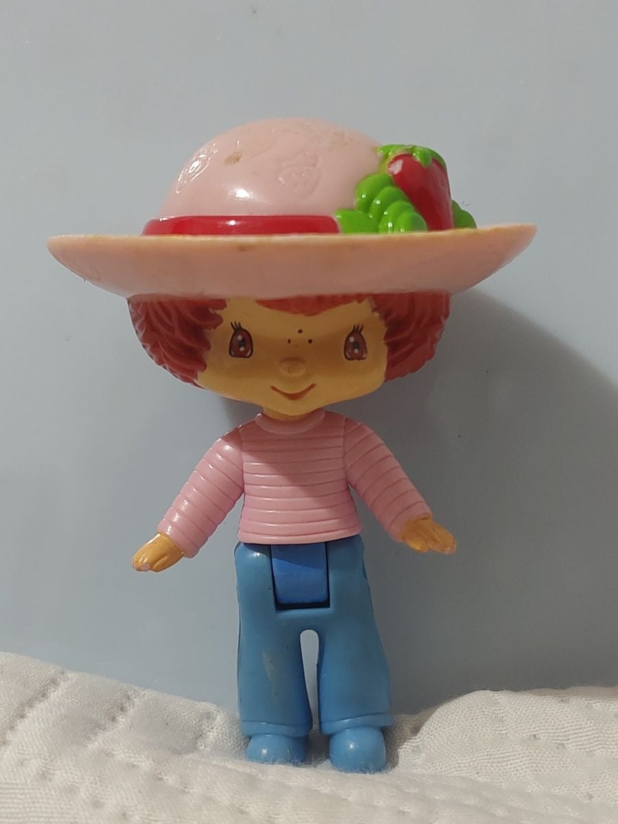 Boneca Moranguinho Antiga 2003 do Mc Donalds | Brinquedo Mc Donald's ...