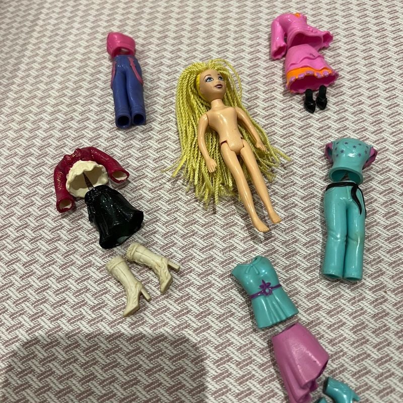 Polly pocket dolls store 2000