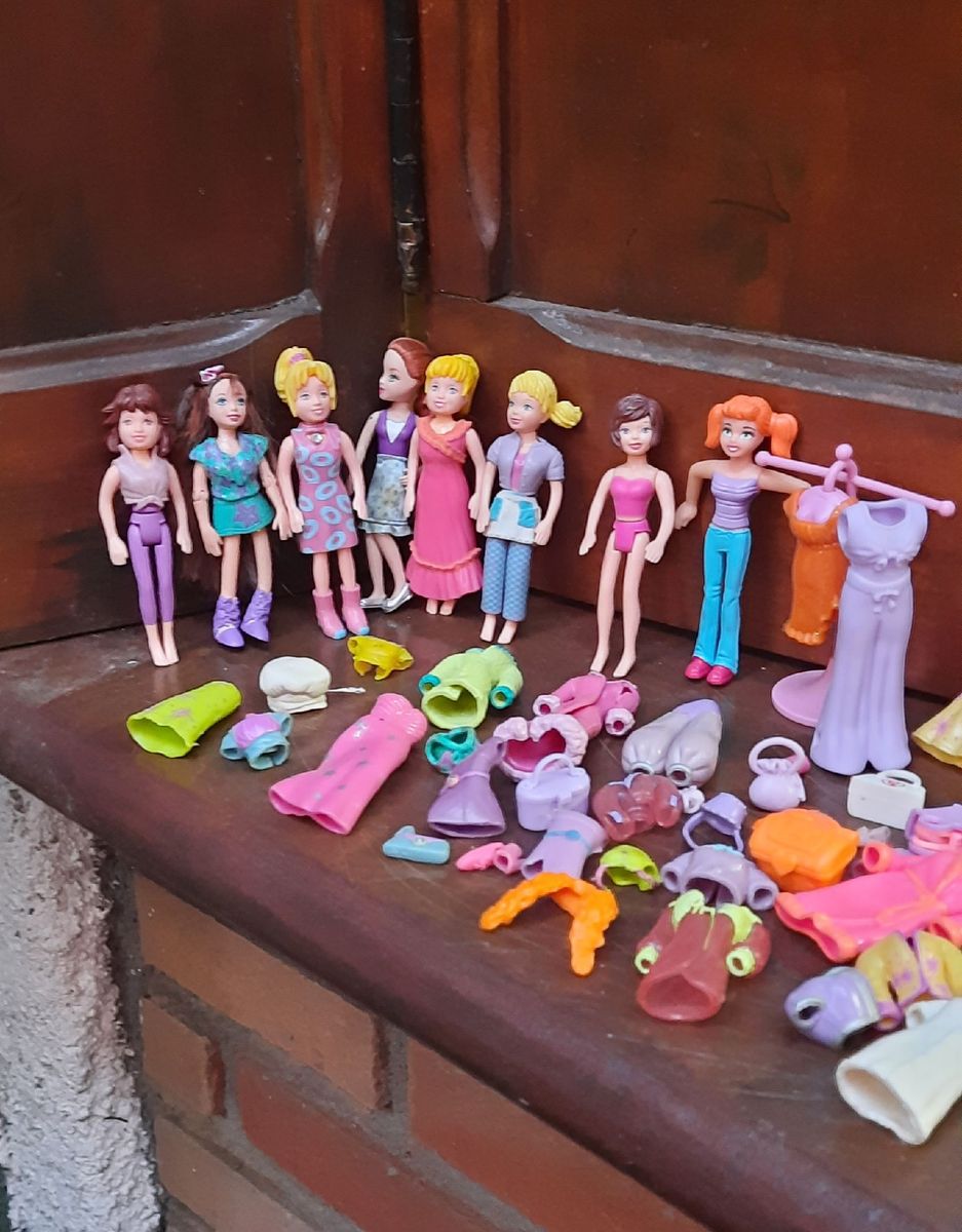 Boneca Polly Pocket Unidades E Roupas Sortidas Brinquedo Mattel Usado Enjoei