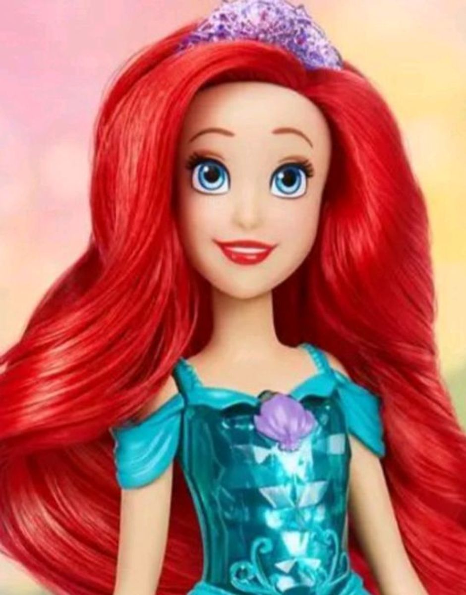 Boneca Princesa Ariel Royal Shimmer Hasbro Disney Barbie Cm Pequena Sereia Brinquedo Disney